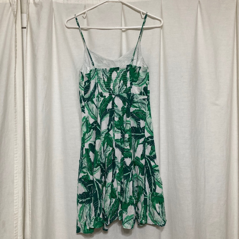 LAST CHANCE ITEM - Green Leaf Adjustable Spaghetti Strap Dress with Zipper - Picture 3 of 3